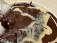 巧克力红豆炼乳冰-帅小六刨冰·不一样的奶冰(总店)