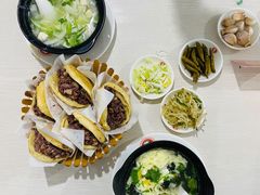 -闫家驴肉老店(华电一校店)