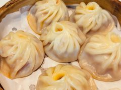 蟹粉灌汤小笼-松鹤楼(狮山永利广场店)