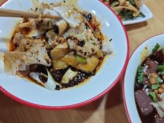 -朱大嘴肥肠血旺(福字街店)