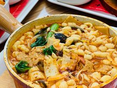 -食悦天美食广场(西安CityOn熙地港购物中心店)