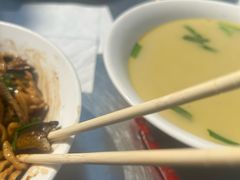 -三百碗宝应长鱼面(板仓街店)