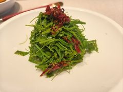 -品悦酒店(三林古镇店)