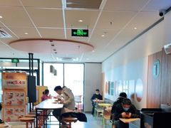 大堂-麦当劳(玉桥中路店)
