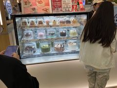 -DQ·蛋糕·冰淇淋(浦江欢乐颂店)