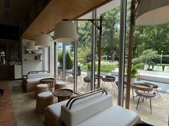 靠窗位-翠贝卡&Mama Kelly Brunch Coffee(河西店)