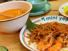 -迷你椰·泰式大排档(湖州衣裳街店)