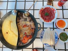 -朱光玉火锅馆(小寨原力场店)