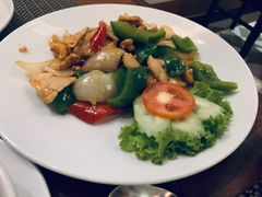 -Old House Restaurant
