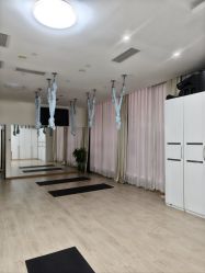 -一伽瑜伽·普拉提