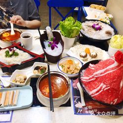 魔法帽火锅人均消费_火锅卡通图片(2)
