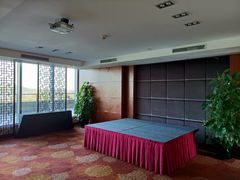 -上海佘山世茂艾美酒店
