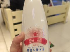-红星前进面包牛奶公司(君太店)