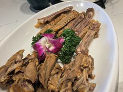 -梅利汴京烤鸭•开封豫菜地标店(东司门店)