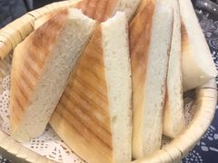 -八两八金·莱芜特色炒鸡(市南漳浦路店)
