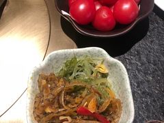 -湊湊火锅·茶憩(新中关购物中心店)
