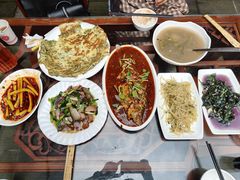 -华冠悠岚·庭院餐厅(青城后山店)