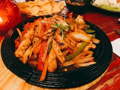 -Pistolera Mexican Cantina女枪手墨西哥餐厅(碧云路店)