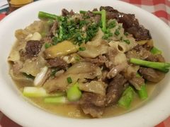 薄腩芦笋-龙桥私厨·姜花菊花过桥鱼·顺德菜(容桂店)