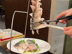 -得意咚瓜·顺德鱼生·冬瓜火锅(深圳首店)