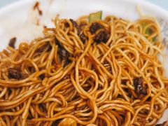 -颂记牛肉粉