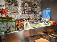 -粉八·云南米线·建水烧烤(常熟路店)