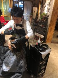 点击看大图 -MONE美发沙龙