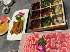 -德天肥牛海鲜火锅(城西银泰店)