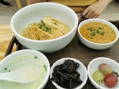 -蟹上黄·蟹黄面·江南糖水(人民广场店)