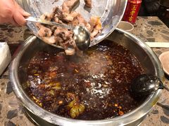 -肖肖酸萝卜鱼火锅(总店)