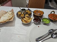 -葛尼沙印度餐厅 (镇明路店)