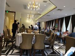 大堂-老人和饭店(淮海中路店)