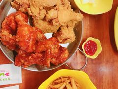 -BHC炸鸡(明洞总店)