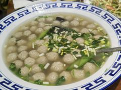 肉丸子汤-煎饼卷大葱(春秋西路店)