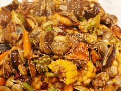 -东来菜馆•手抓海鲜家常菜•海鲜锅贴(鸽子窝店)