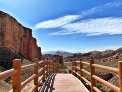 -冰沟丹霞旅游景区