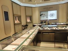 -王府井百货(中州中路店)