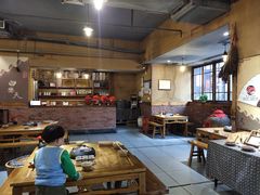 -白乐天毛肚火锅馆(解放碑店)