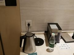 -国际青年会议酒店