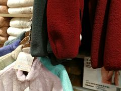 -优衣库(哈尔滨中央大街店)