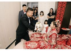 -NaNa婚纱礼服馆