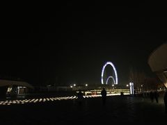 -南京眼步行桥
