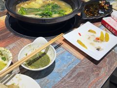 -闯关东牛排牛尾一锅香(龙源路店)