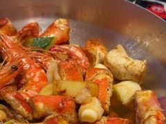 -七欣天香辣蟹火锅(闵行浦江欢乐颂店)