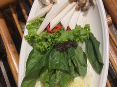 -老牌坊云南鱼豆花火锅(哈西万达店)