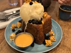 冰淇淋波霸吐司-Little Grace Bakery