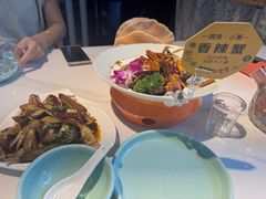 -嗨辣小聚·盘锦河蟹·海鲜烧烤龙虾(盘锦十年好店)