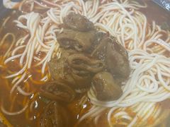 -砖头卤味