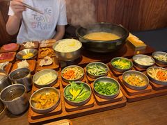 -银米·云南传统过桥米线(双廊黑金冠店)