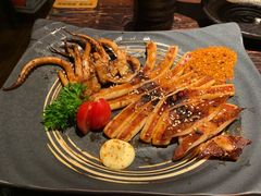 现烤整只大鱿鱼-小川洋风料理(江汉路店)